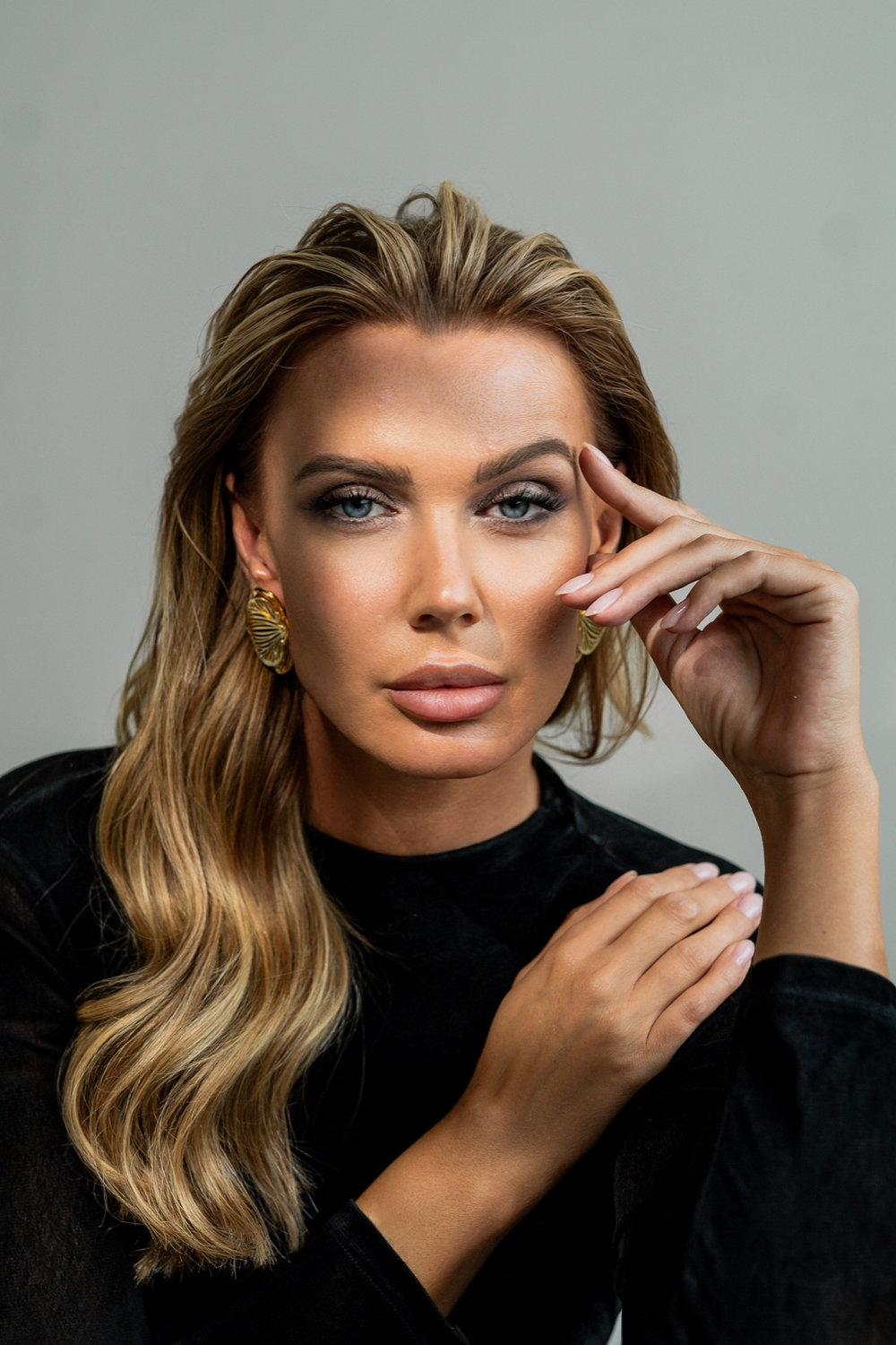 Orchid Oversize Earrings – Gold