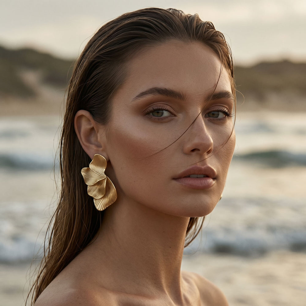 Oversize Ginkgo Leaf Earings – Gold